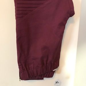 Women’s Moto Jeggings-Sz XL-Wine-NWT